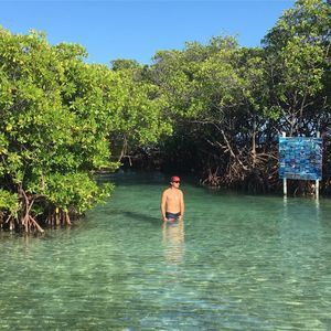 Meet your Posher, Esteban